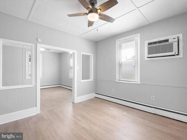 114 BALDT AVE, New Castle, DE 19720