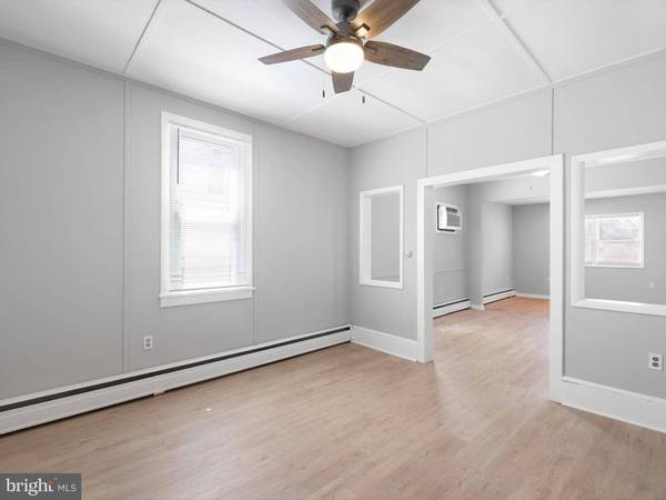 114 BALDT AVE, New Castle, DE 19720