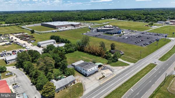 2561 S DUPONT BLVD, Smyrna, DE 19977