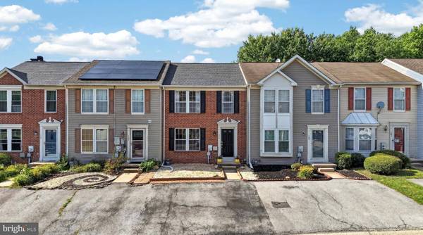 111 W NEWTOWN PL, Newark, DE 19702