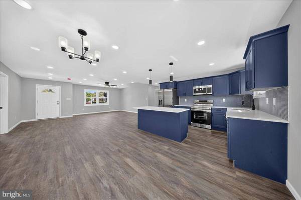 2 GAYNOR CT, Bear, DE 19701
