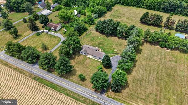 1555 ALLEY MILL RD, Clayton, DE 19938