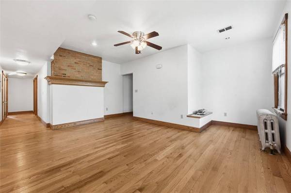 3592 Beechwood Blvd, Greenfield, PA 15217