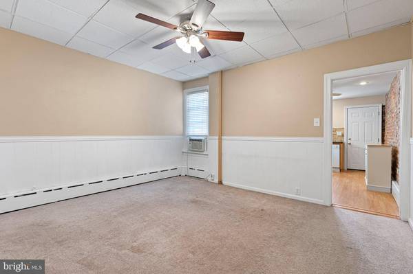1915 HOWLAND ST, Wilmington, DE 19805