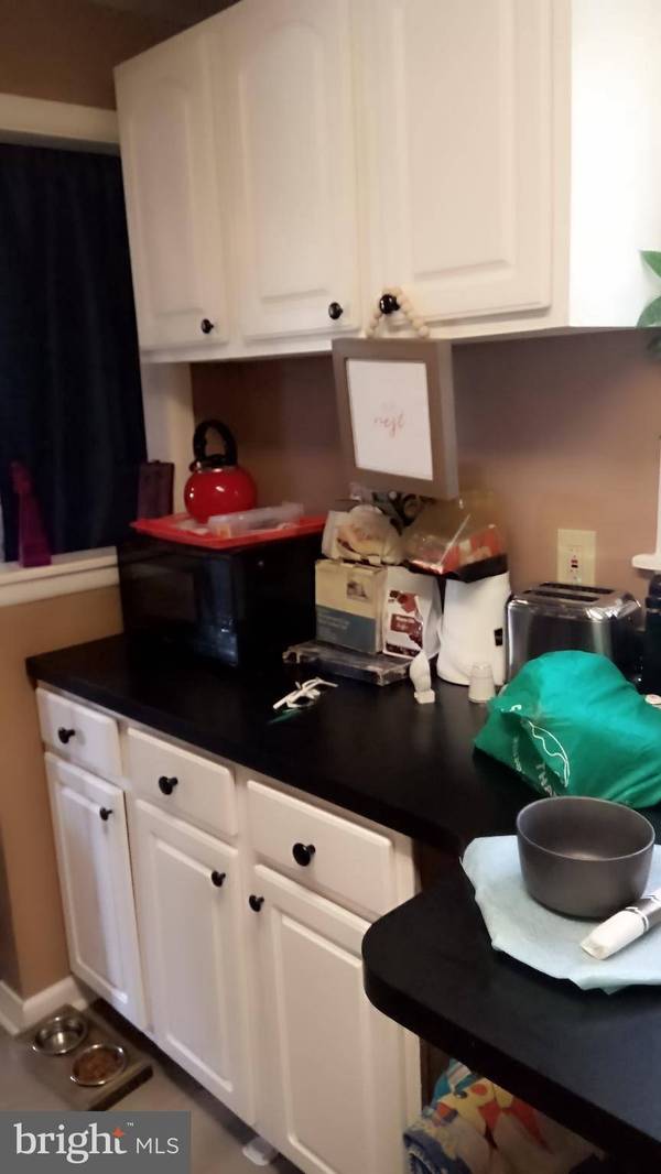 427 CARVER DR, Wilmington, DE 19801