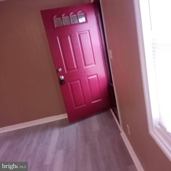 427 CARVER DR, Wilmington, DE 19801