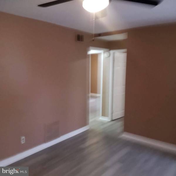 427 CARVER DR, Wilmington, DE 19801
