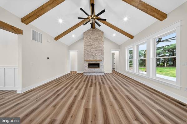 14133 PEPPERBOX RD, Delmar, DE 19940