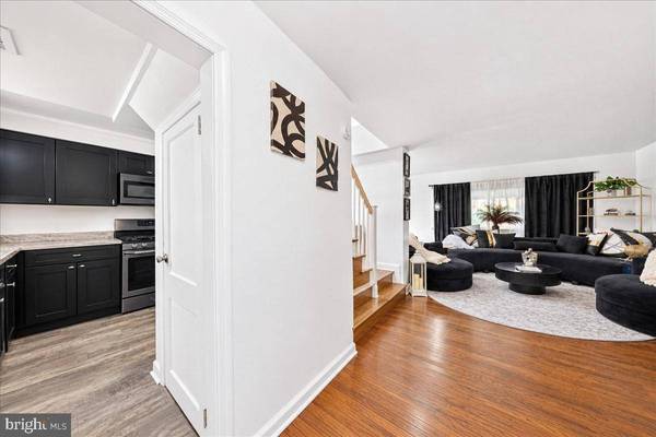 5 S PENNEWELL DR, Wilmington, DE 19809