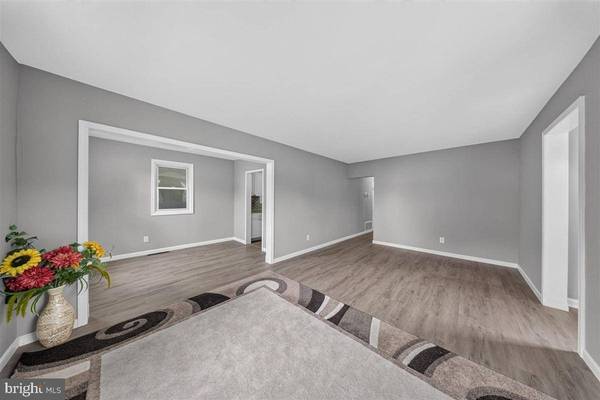 127 HUNN RD, New Castle, DE 19720