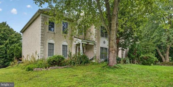 827 CORNER KETCH RD