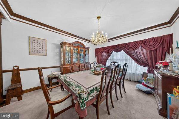 827 CORNER KETCH RD, Newark, DE 19711