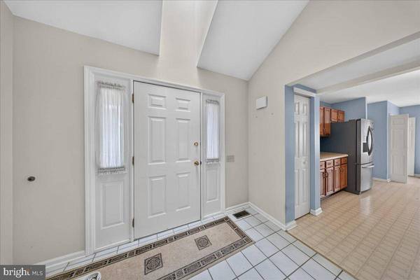 3 COBBLEFIELD DR, Newark, DE 19713