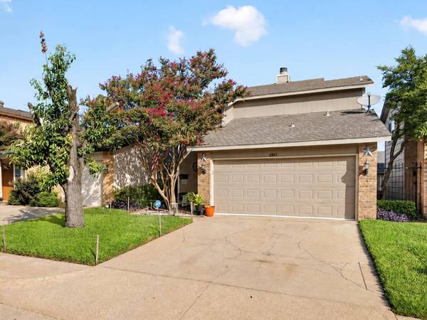 2851 Ursa CIR, Garland, TX 75044