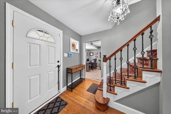 2601 PIN OAK DR, Wilmington, DE 19810