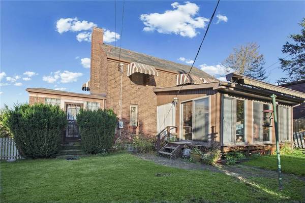 11504 Frankstown Rd, Penn Hills, PA 15235