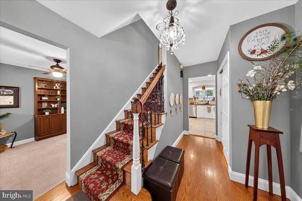 2601 PIN OAK DR, Wilmington, DE 19810