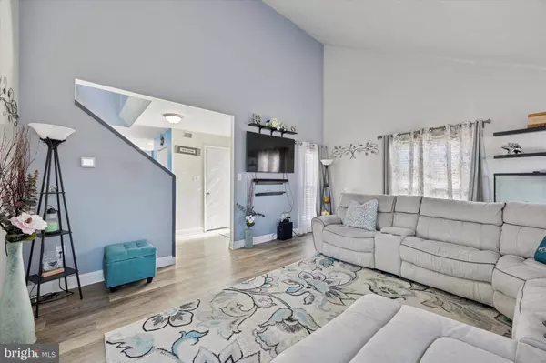 12 ROYAL GRANT WAY, Dover, DE 19901