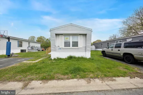 4 MILKWEED CT #238, Newark, DE 19713