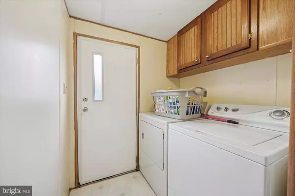 4 MILKWEED CT #238, Newark, DE 19713