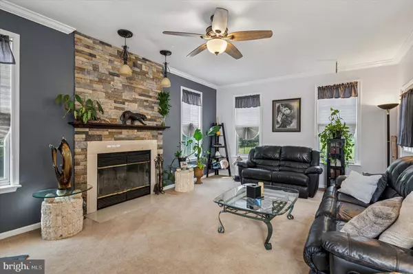 12 EMERALD RIDGE DR, Bear, DE 19701