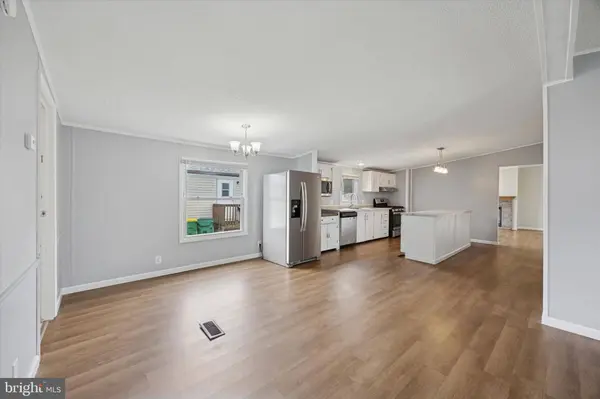 528 VINCENT LN #103, Bear, DE 19701