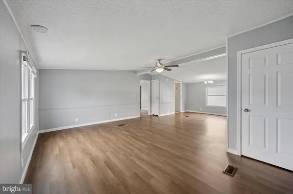 528 VINCENT LN #103, Bear, DE 19701