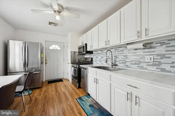 1 ARDEN AVE, New Castle, DE 19720