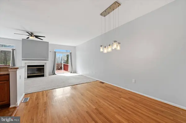 136 SHINN CIR, Wilmington, DE 19808