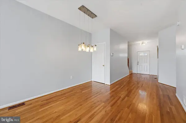 136 SHINN CIR, Wilmington, DE 19808