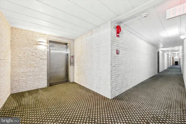 2302-UNIT B205 RIDDLE AVE, Wilmington, DE 19806