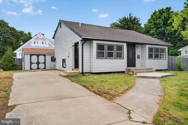 601 BANYAN RD, Newark, DE 19713