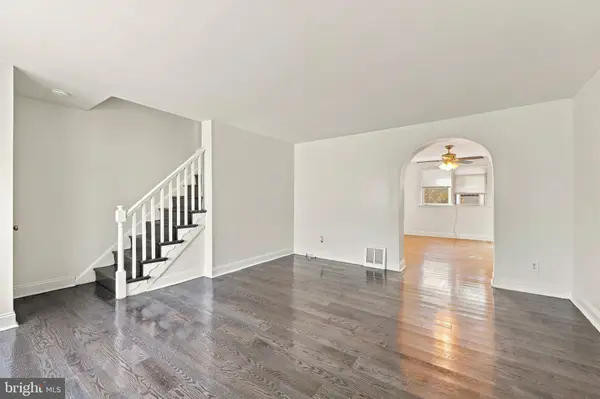 3003 W COURT AVE, Claymont, DE 19703