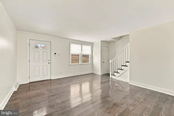 3003 W COURT AVE, Claymont, DE 19703