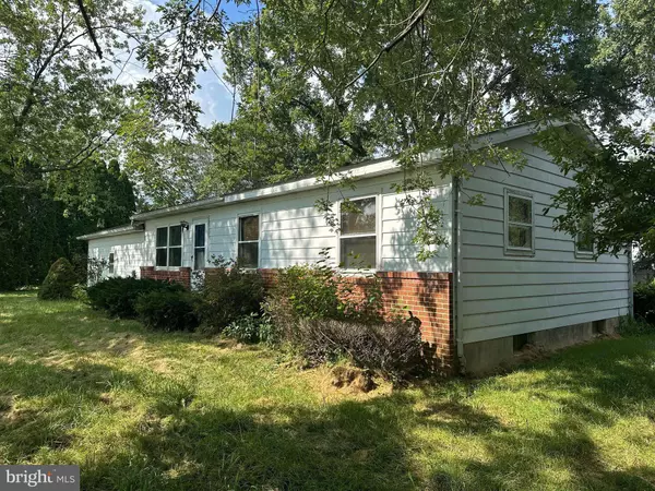 3318 UNDERWOODS CORNER RD, Clayton, DE 19938