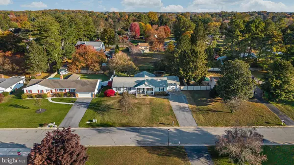 212 GREENVIEW DR, Dover, DE 19901