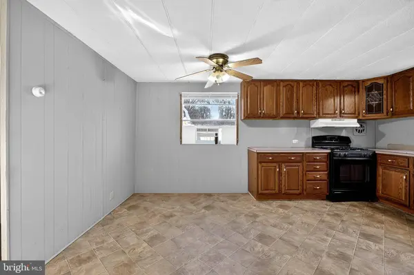 1556 DAISEY RD, Clayton, DE 19938