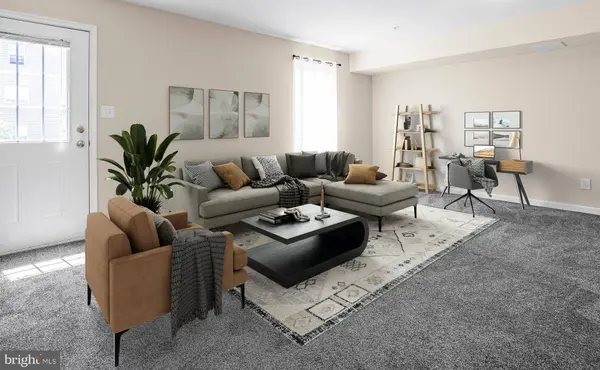 35 MUNRO RD, Newark, DE 19711