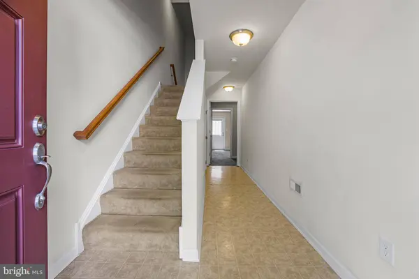 35 MUNRO RD, Newark, DE 19711