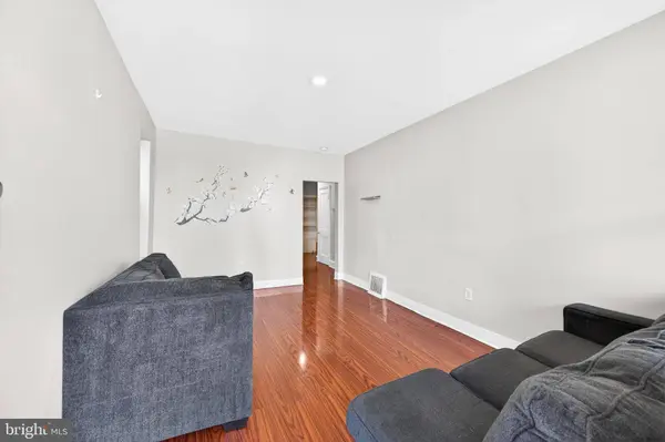 241 CHERRY ST, Sharon Hill, PA 19079