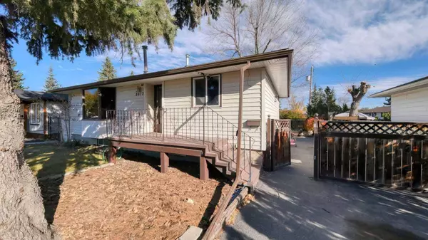 8012 36 AVE NW, Calgary, AB T3B 1V9