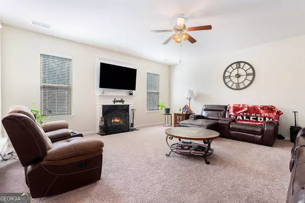 503 Starmist CT, Loganville, GA 30052