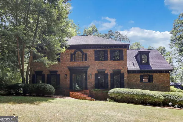 1435 Jay CT, Snellville, GA 30078