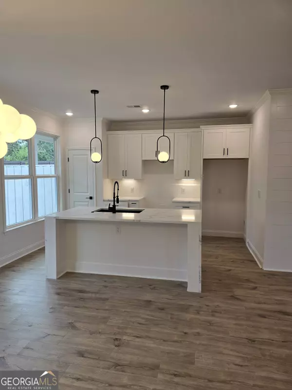 3383 Thurgood CT, Snellville, GA 30078