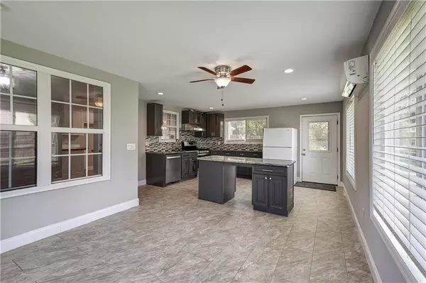 3205 Wellbrook DR, Loganville, GA 30052