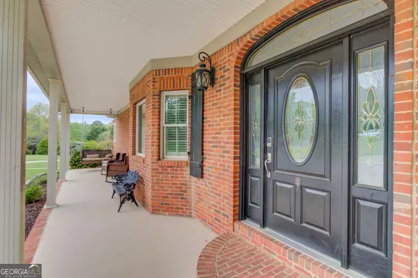 5040 Fawn Valley DR, Loganville, GA 30052