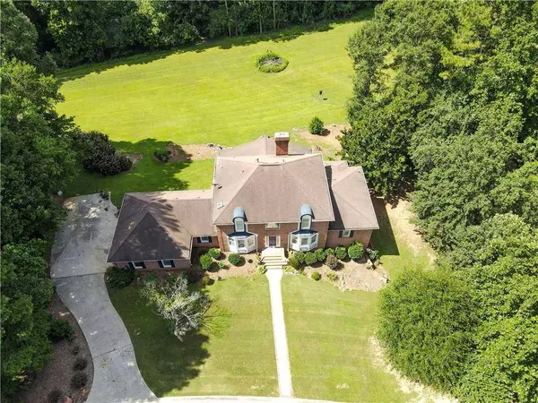 1102 Timber Glen CT, Lilburn, GA 30047