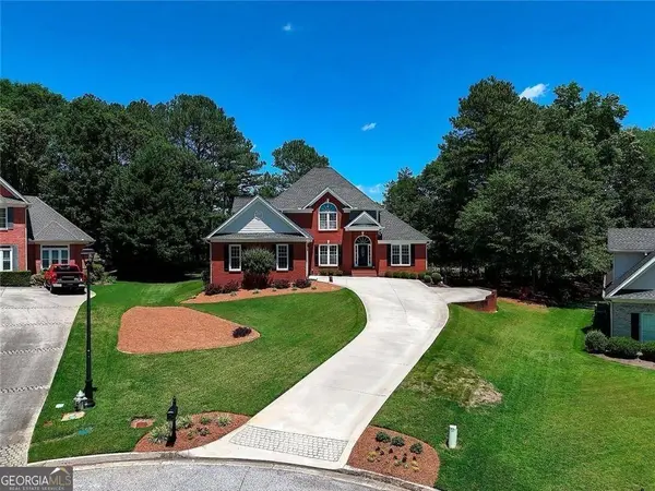 781 Templeton DR, Loganville, GA 30052