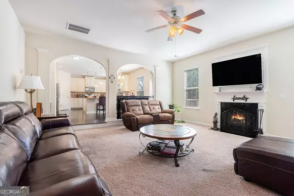 503 Starmist CT, Loganville, GA 30052