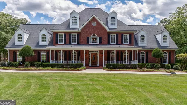 2391 Rabbit Farm CIR, Loganville, GA 30052